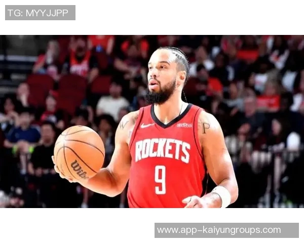 狄龙火力全开18投10中豪取27分助球队力克对手展现超强实力